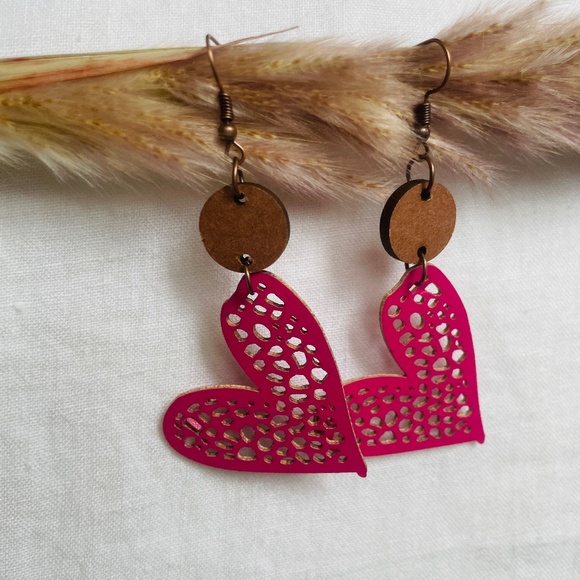 Jewelry - 🌟Buy 2 Pairs, Get One Free, NWT Vibrant Pink Dangle Heart Earrings, PU Leather
